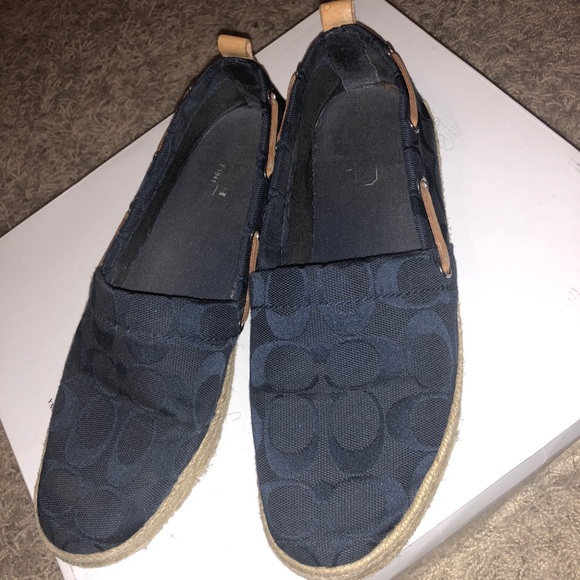 Empire-Waist Short Cold-Shoulder Cocktail Dress | Plus size cocktail dresses, Party dresses with 